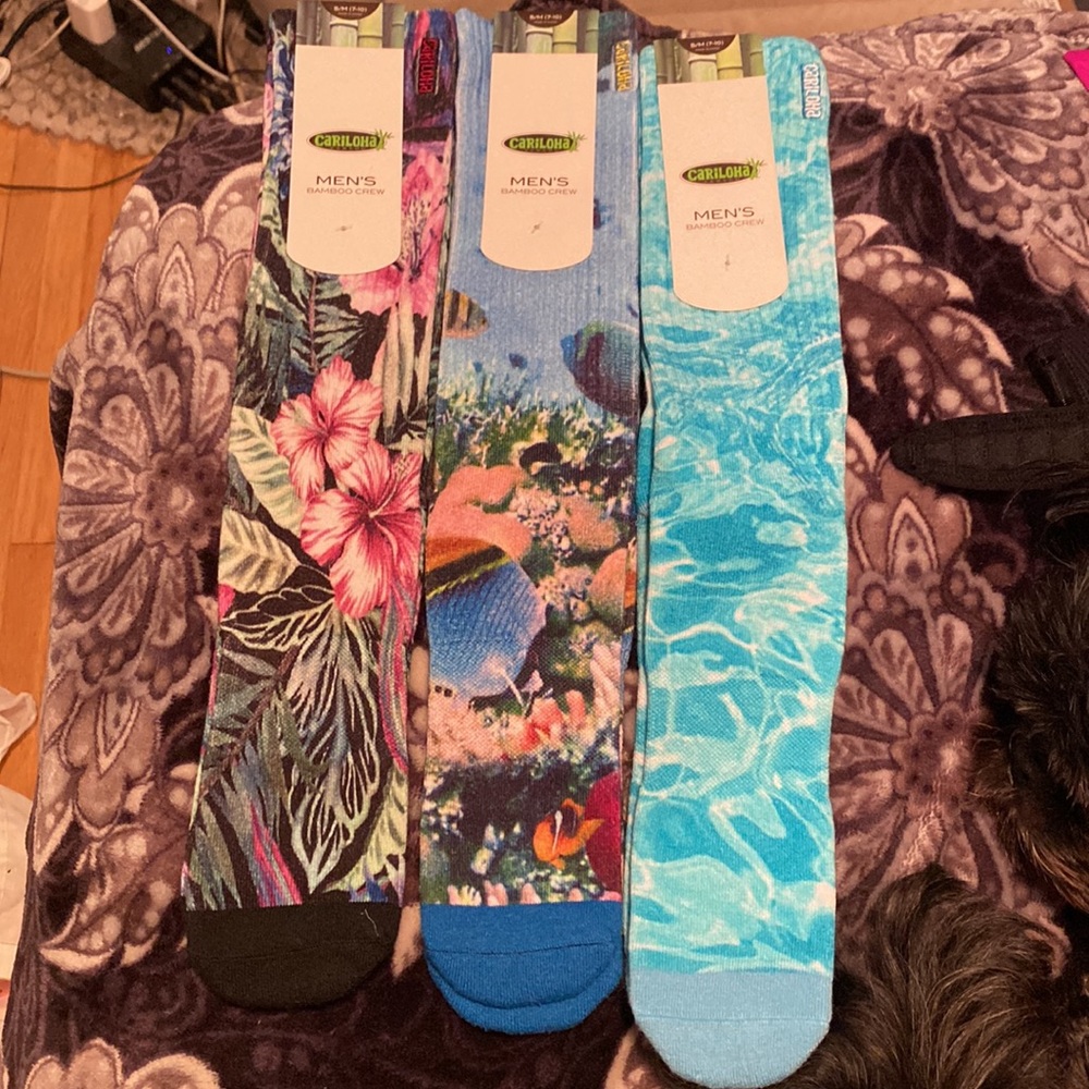 NWT Cariloha printed bamboo crew socks mens 7-10